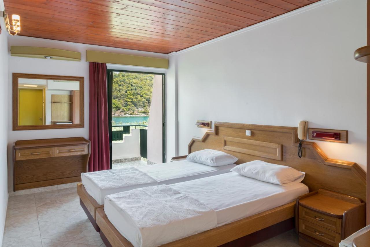 Binji Hotel Epidaurus Luaran gambar