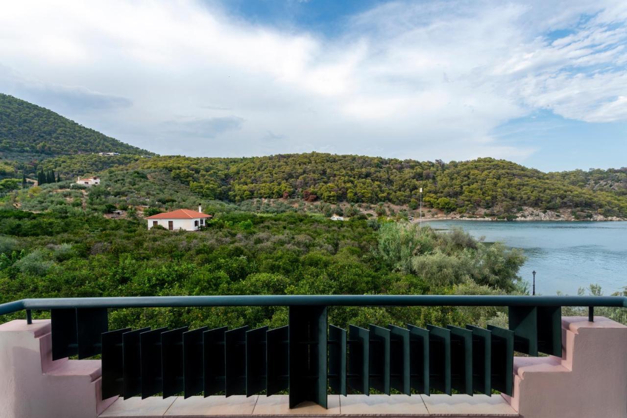 Binji Hotel Epidaurus Luaran gambar